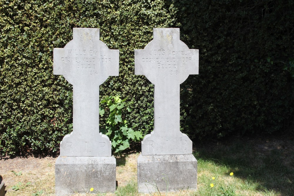 Belgische Oorlogsgraven Merendree #1