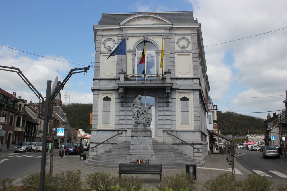 Oorlogsmonument Pepinster #1