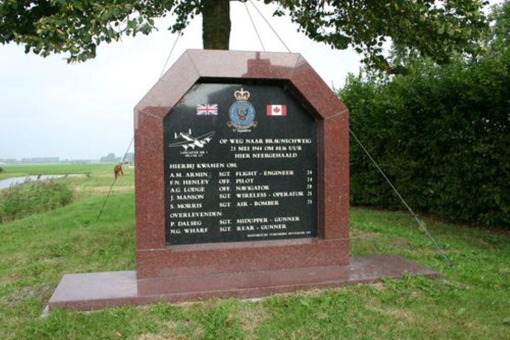 Crash Memorial Avro Lancaster Dorkwerd #1