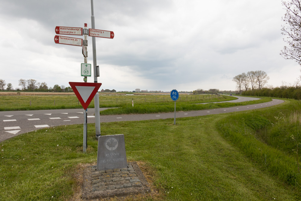 Wegmarkering nr. 7 Canadese Bevrijdingsroute #2