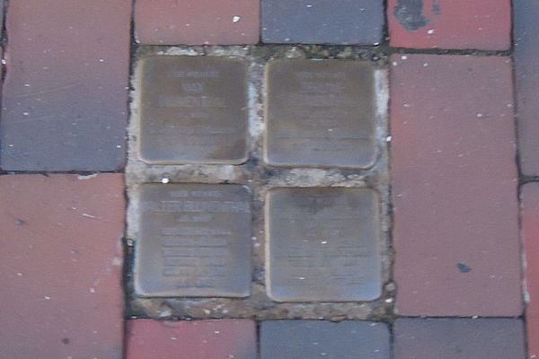 Stolpersteine Lange Strae 10 #1