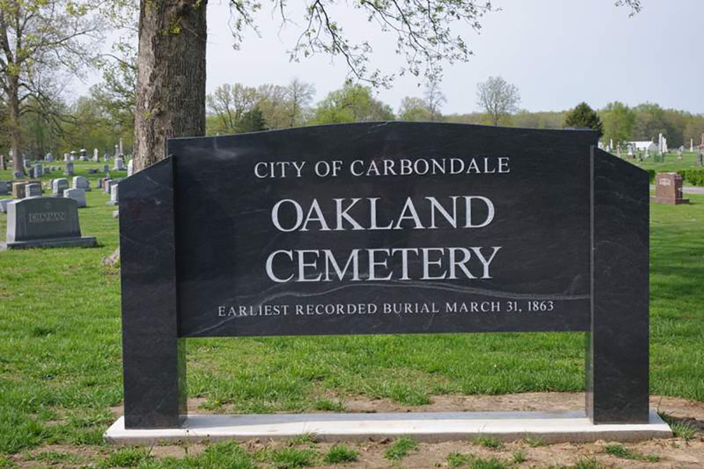 American War Graves Oakland Cemetery