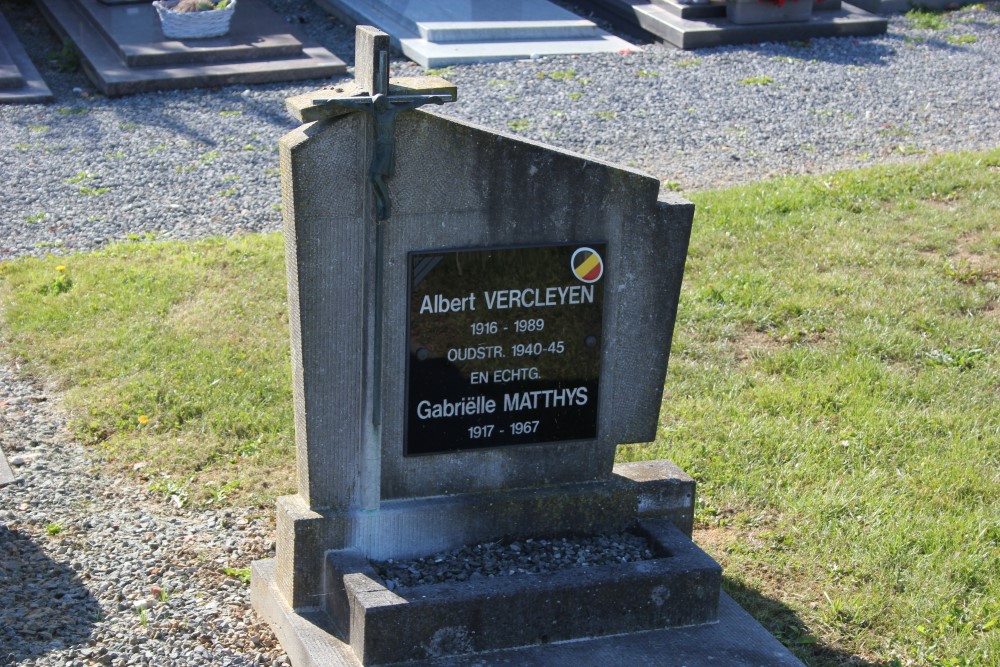 Belgian Graves Veterans Everbeek-Beneden #2