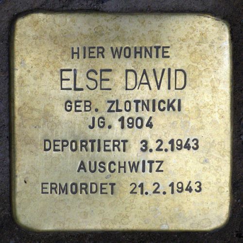 Stumbling Stones Käthe-Niederkirchner-Straße 25 #1