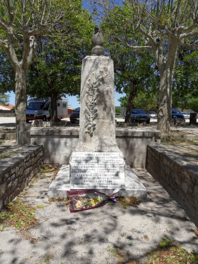 Monument Verzetstrijders Portes