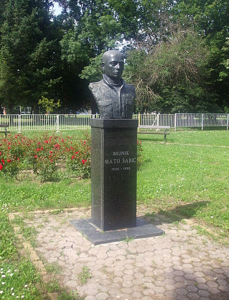 Bust Mato Šabić #1