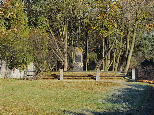 Mass Grave Jewish Victims #1