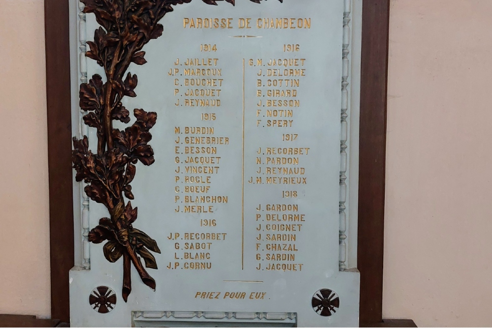 Oorlogsmonument Eglise Saint-Etienne de Chambéon #3