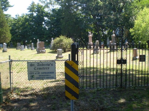 Oorlogsgraf van het Gemenebest Port Dalhousie United Church Cemetery