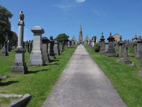 Commonwealth War Graves Colne Cemetery