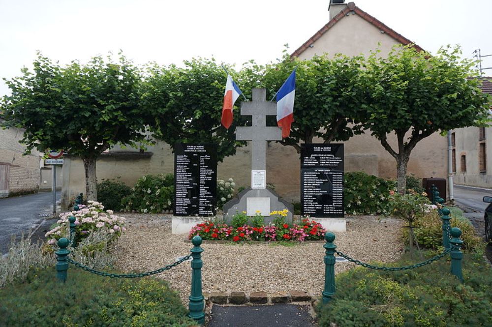 War Memorial Tours-sur-Marne #1