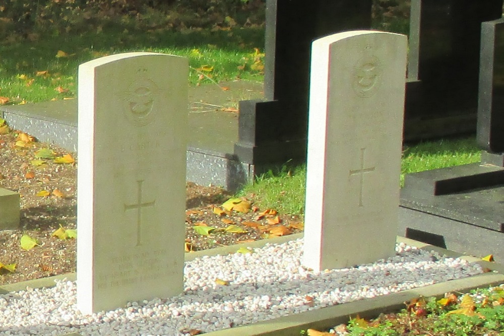 Oorlogsgraven van het Gemenebest Gemeentelijke Begraafplaats Gieten #3