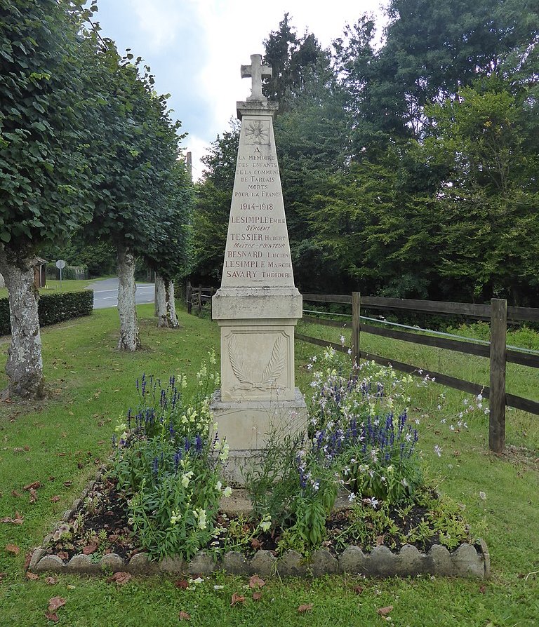 Monument Eerste Wereldoorlog Tardais #1