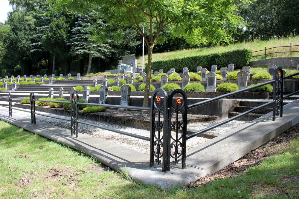 Belgische Oorlogsbegraafplaats Chaudfontaine #4