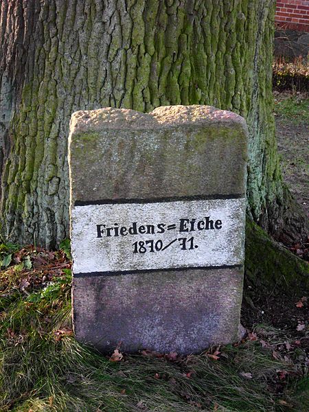Peace Oak and Franco-Prussian War Memorial Retzin