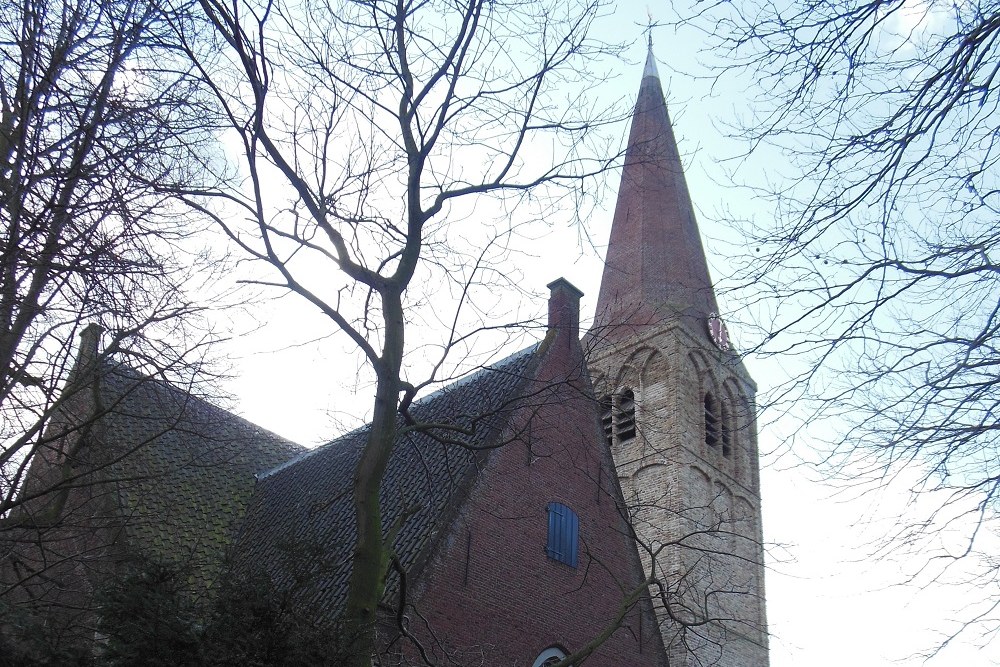 Oorlogsmonument Protestant Kerkhof Heemskerk #3