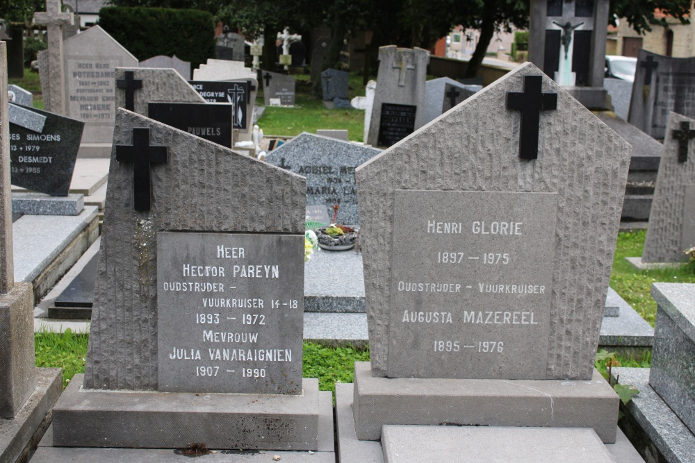 Belgian Graves Veterans Reninge #1