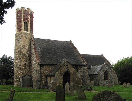 Oorlogsgraf van het Gemenebest St. Peter Churchyard