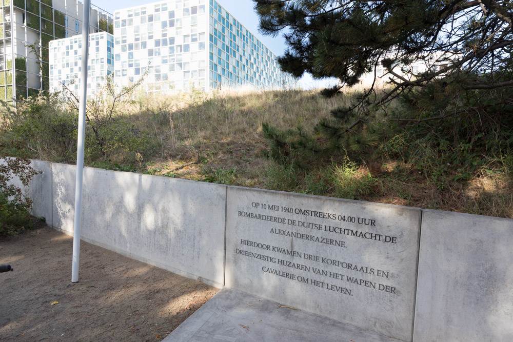 Monument Bombardement Alexanderkazerne 10 mei 1940 #2