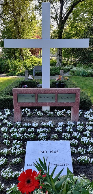 War Memorial Municipal Cemetery Leiderdorp #2