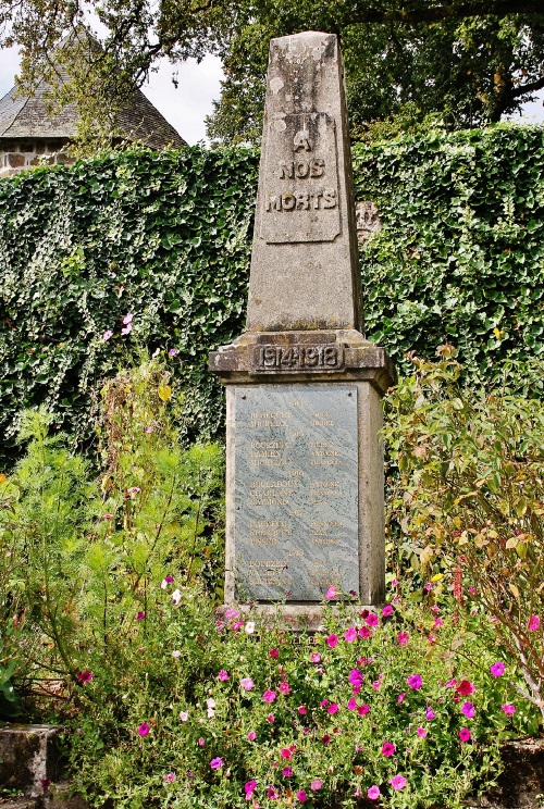 Oorlogsmonument Saint-Hilaire-Luc #1