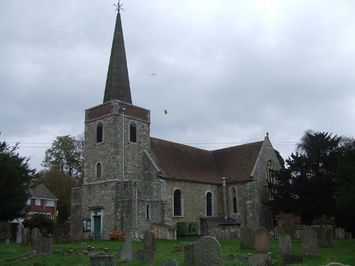 Oorlogsgraf van het Gemenebest St Peter and St Paul Churchyard