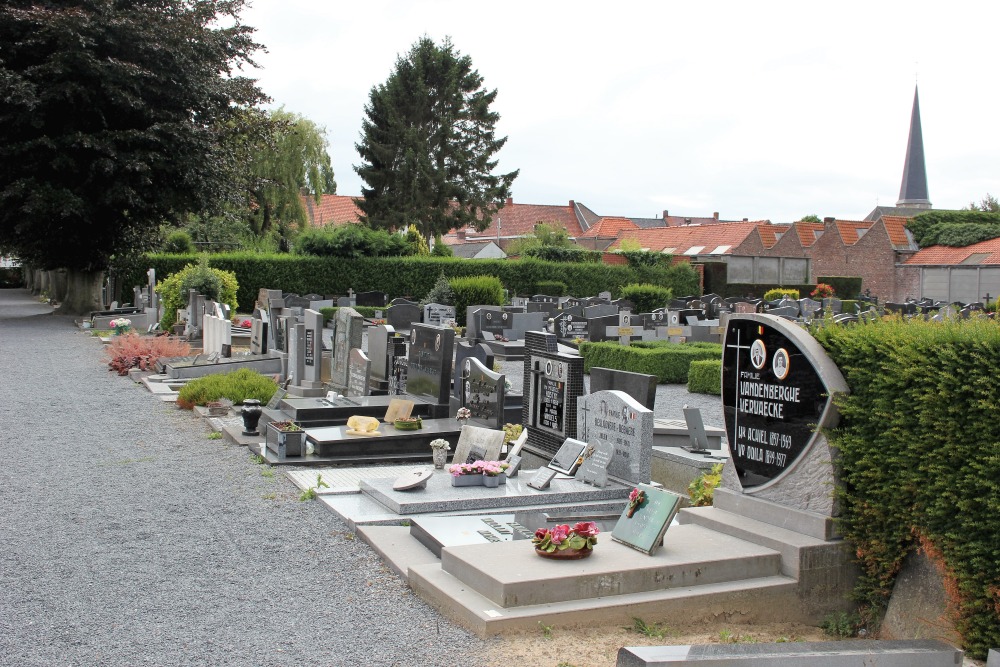 Belgian Graves Veterans Deerlijk #1