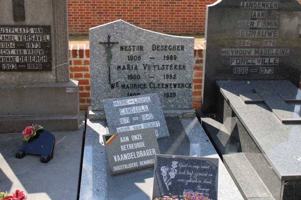 Belgian Graves Veterans Reningelst