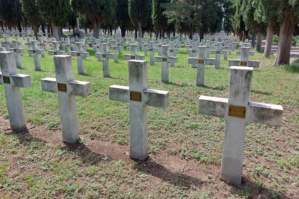 Heroes Cemetery Zejtinlik #2