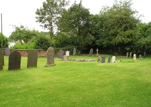 Oorlogsgraf van het Gemenebest St. John Churchyard