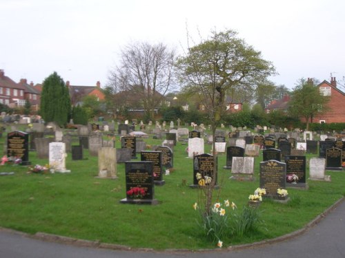 Commonwealth War Graves Alfreton Cemetery #1