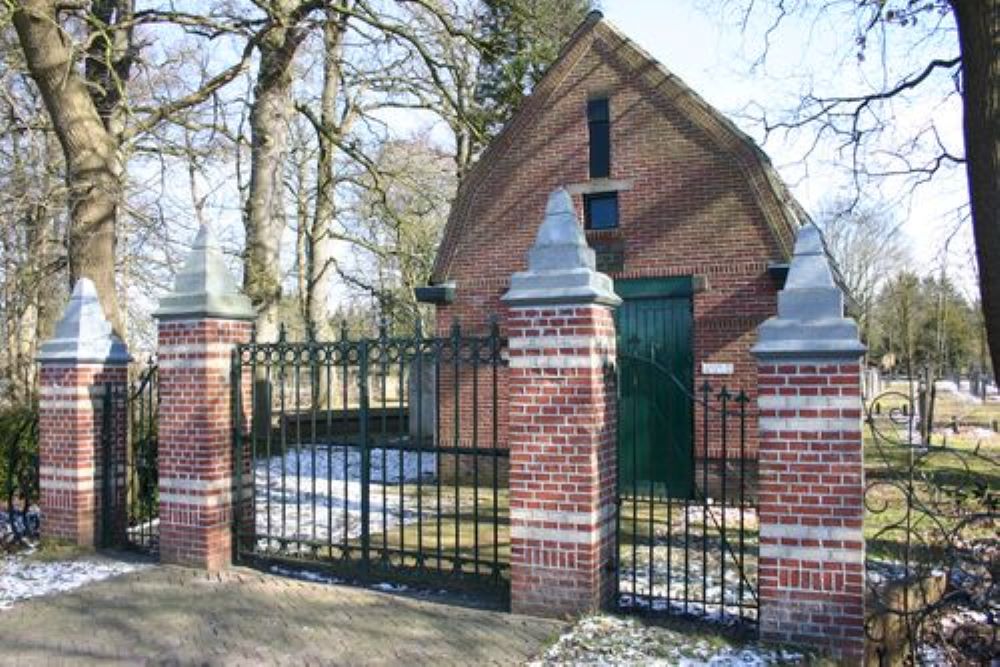 Dutch War Grave Winschoten Jewish Cemetery #1