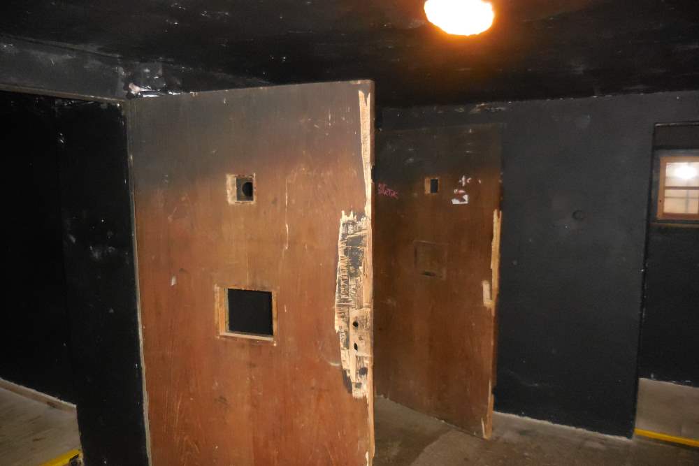 Voormalig Hitler-hotel met ondergronds bunkercomplex verkocht