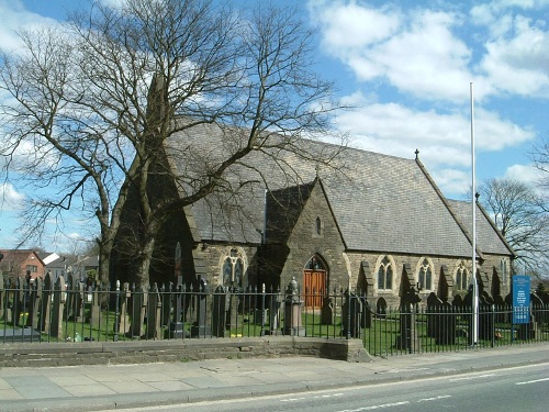 Oorlogsgraven van het Gemenebest St John Churchyard #1