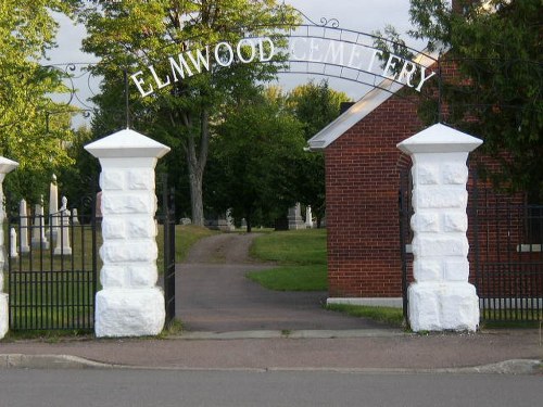 Commonwealth War Graves Elmwood Cemetery #1