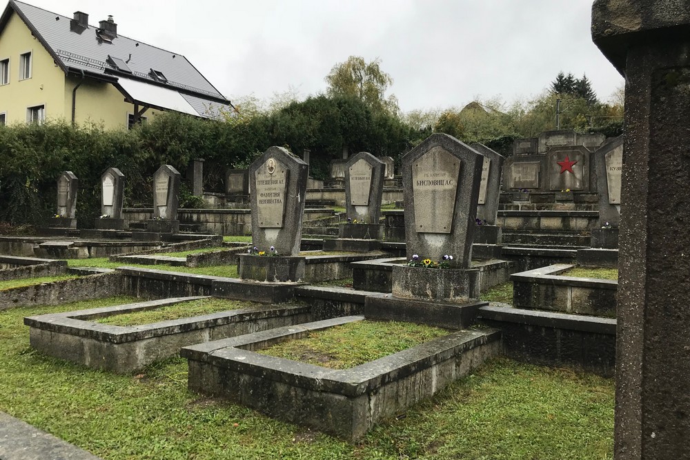 Soviet War Cemetery Pressbaum #3