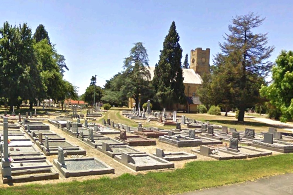 Commonwealth War Grave Christ Church Cemetery #1