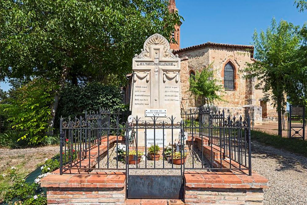 Oorlogsmonument Roques #1