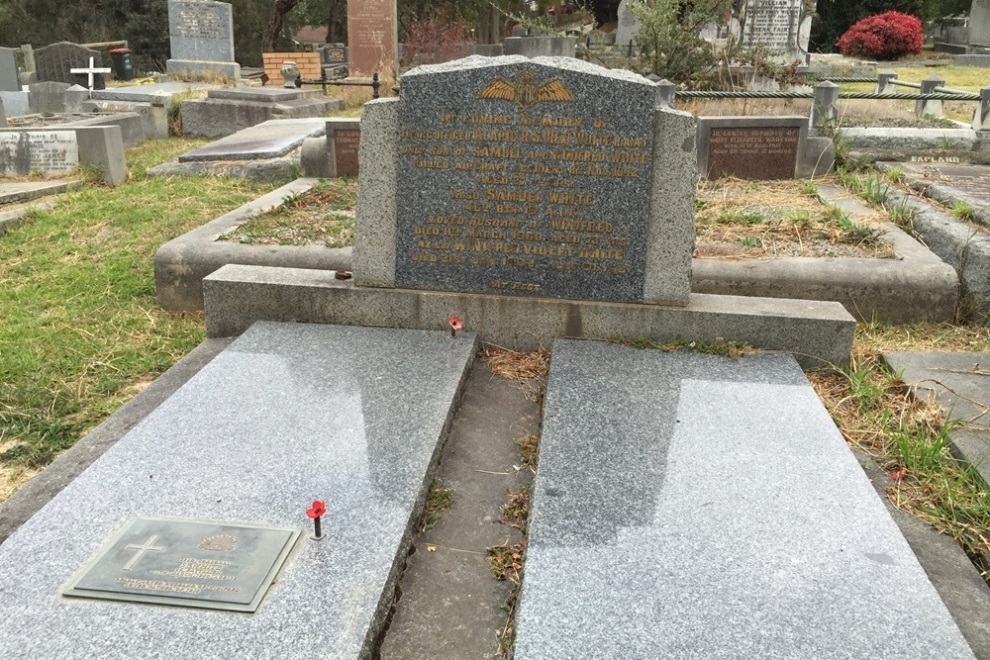 Commonwealth War Grave Nillumbik Cemetery