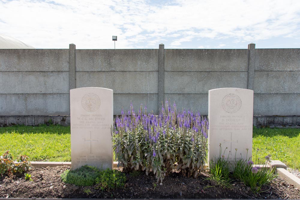 War Gravess Municipal Cemetery Bray-Dunes #4