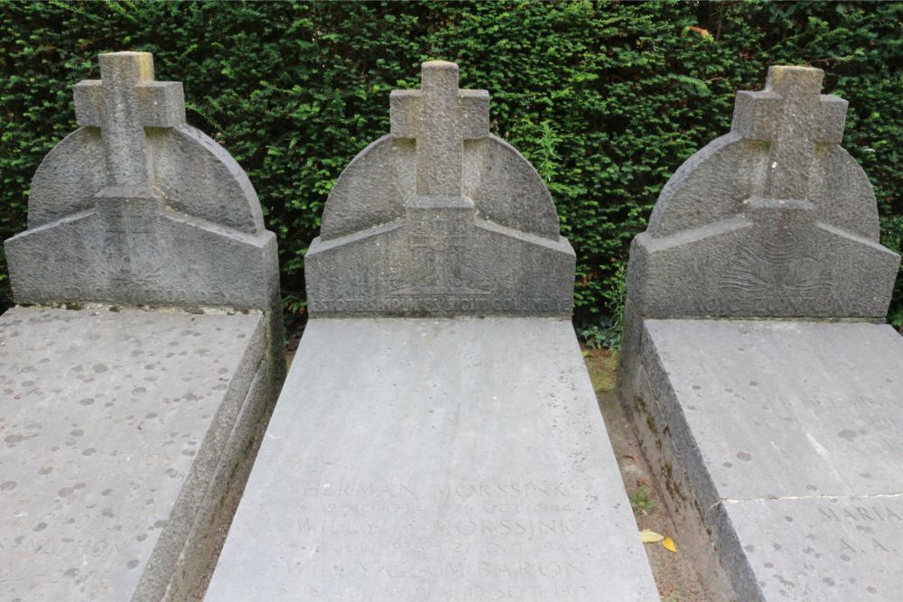 Nederlandse Oorlogsgraven Rooms Katholieke Begraafplaats Mariaplein Vught #2