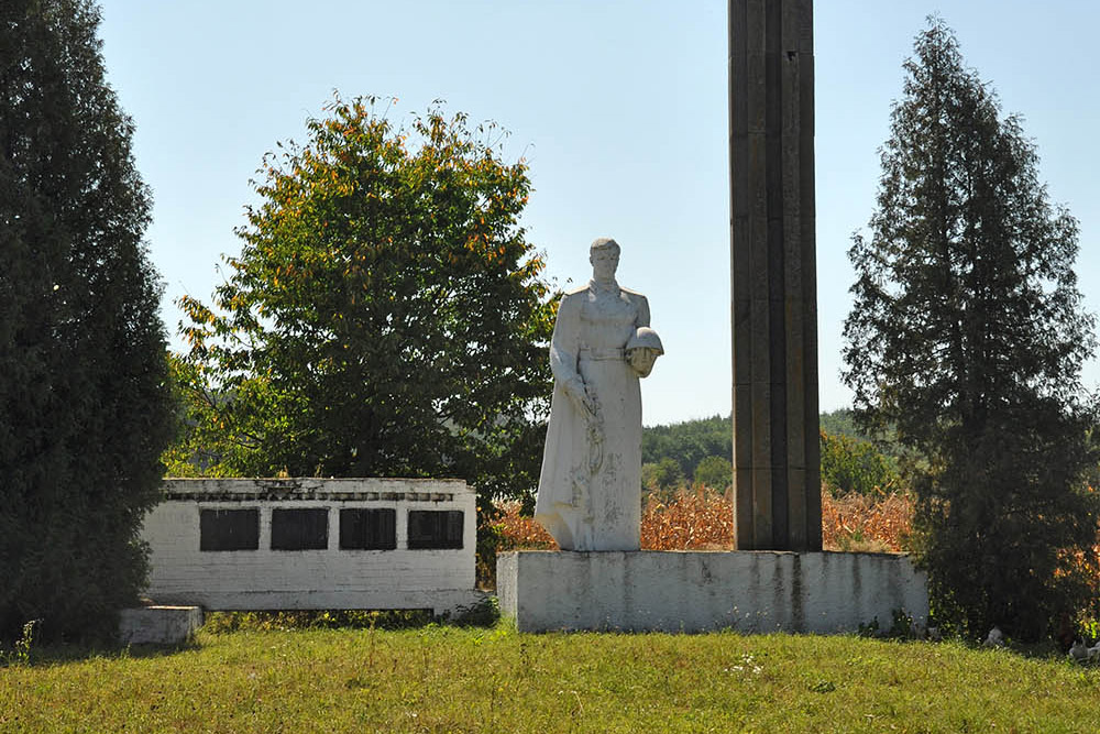 War Memorial Porokhova #1