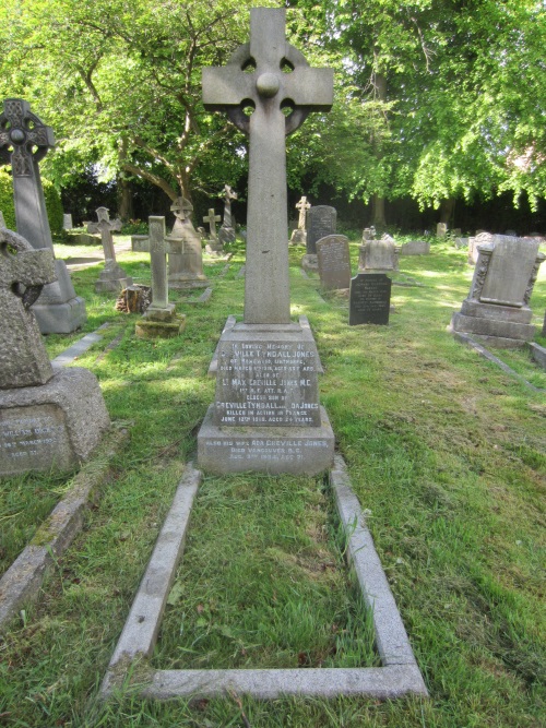 Remembrance Texts St Cuthbert's Churchyard #2