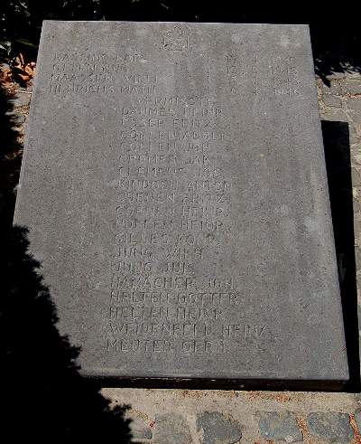 War Memorial Hülchrath #2
