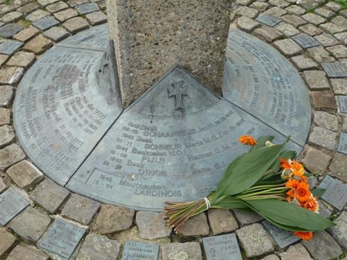 Oorlogsmonument Beek #3