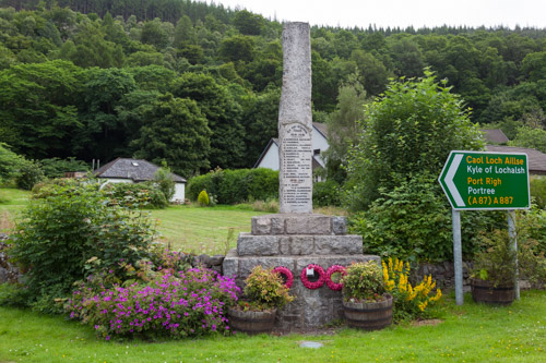War Memorial Invermoriston #1