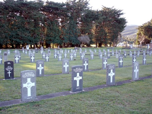 Commonwealth War Graves Featherston Cemetery #1