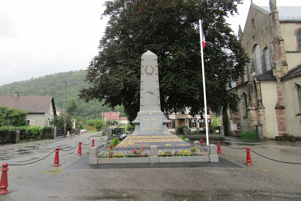 War Memorial Fellering #1