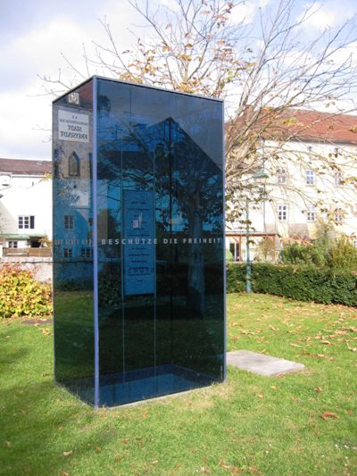 Monument Nazi-slachtoffers Linzertor #1