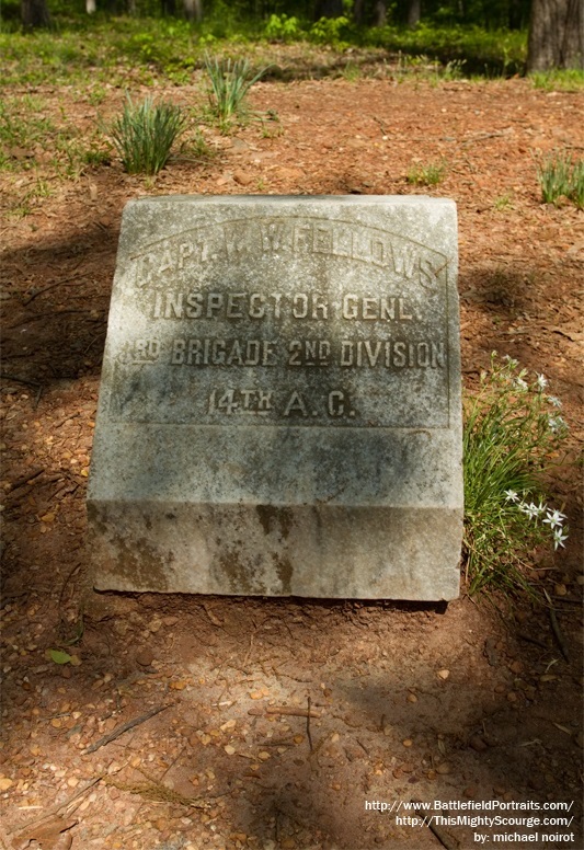 Memorial US Captain W.W. Fellows